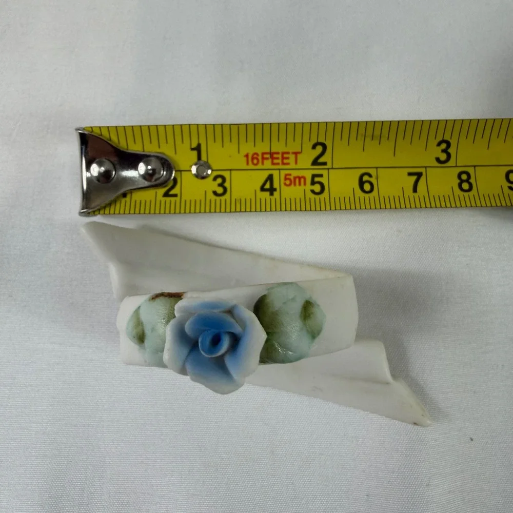 16 Vintage Porcelain Rose Napkin Rings Floral Ribbon Scroll‎ Set Made in Japan